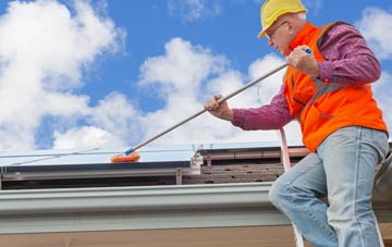 Far Coton soft wash roof cleaning